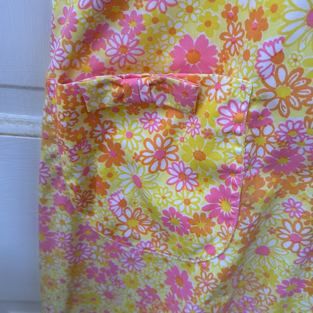 Lilly Pulitzer Vintage “The Lilly” Floral Print Dress - Picture 5 of 12